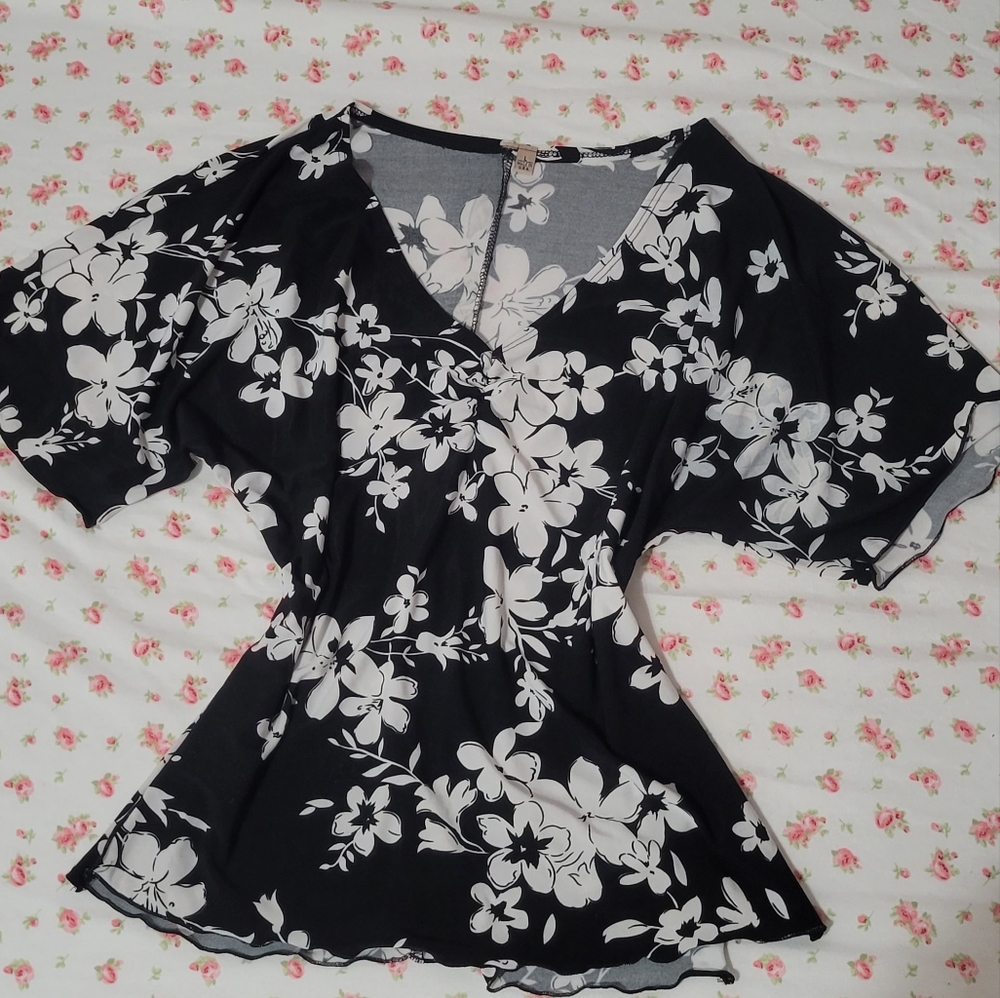 vintage floral blouse
